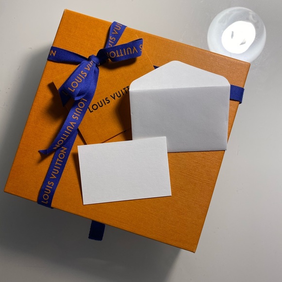 Louis Vuitton Monogram Canvas iPhone X Folio Case - Picture 7 of 9